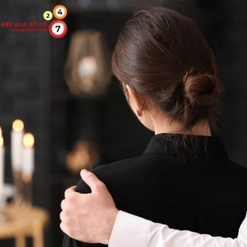 Hàn gắn gia đình, tình thân cần nuôi dưỡng